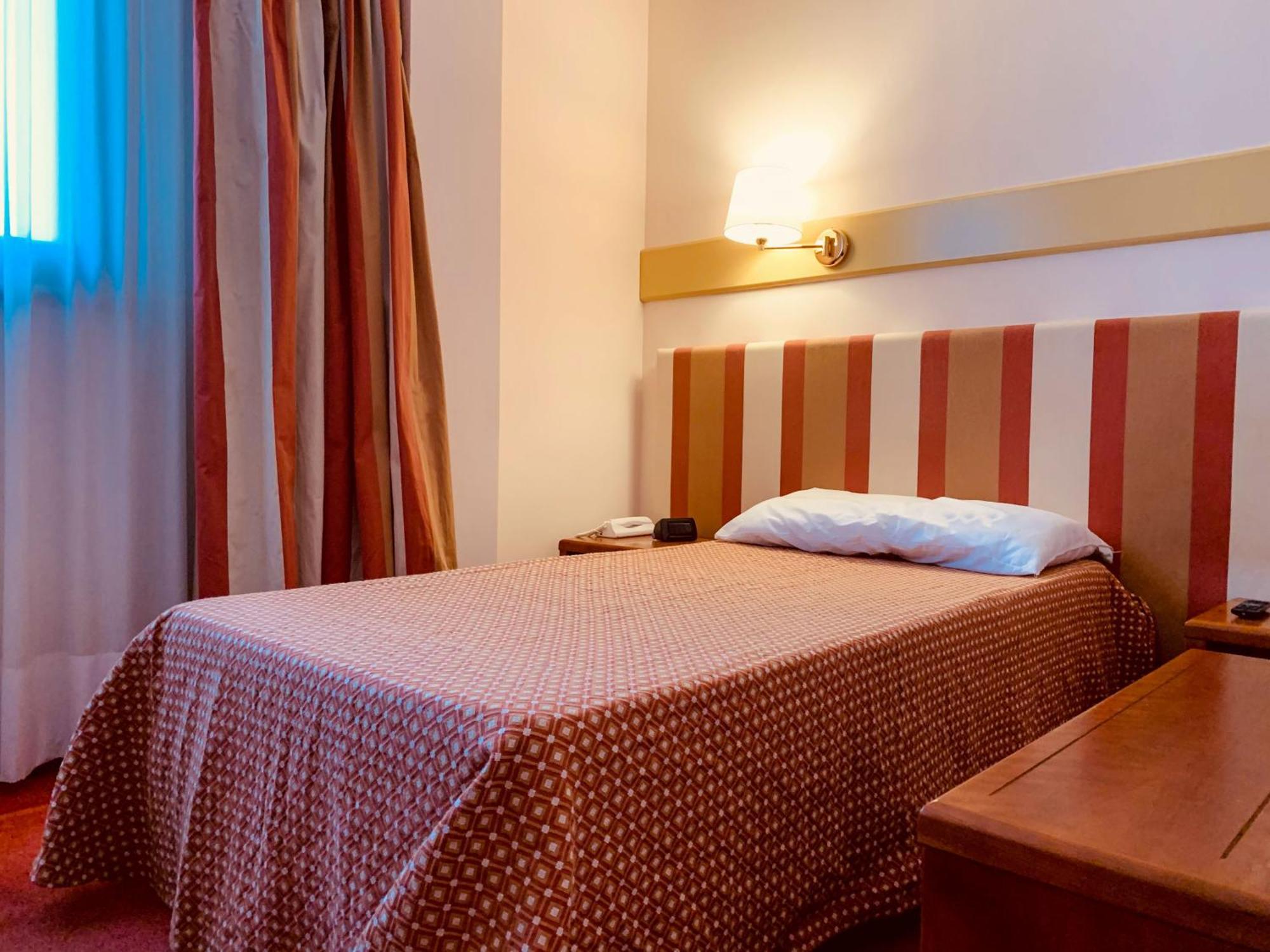 Eurohotel Palace マニアーゴ 部屋 写真